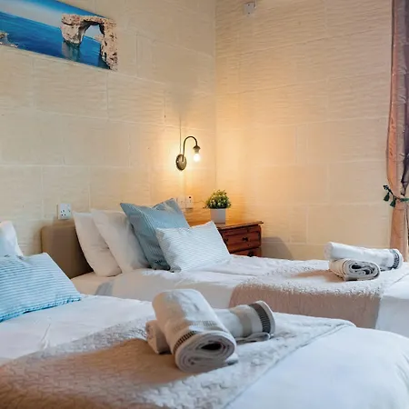 Willa Savona Sleeps 7 With Private Pool Xagħra