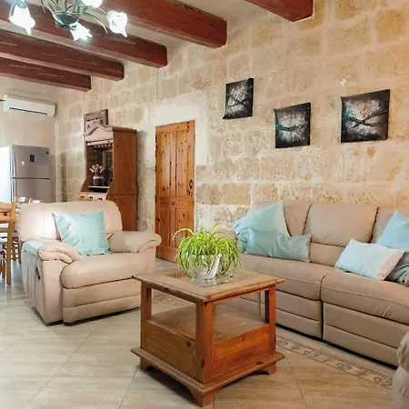 Willa Savona Sleeps 7 With Private Pool *