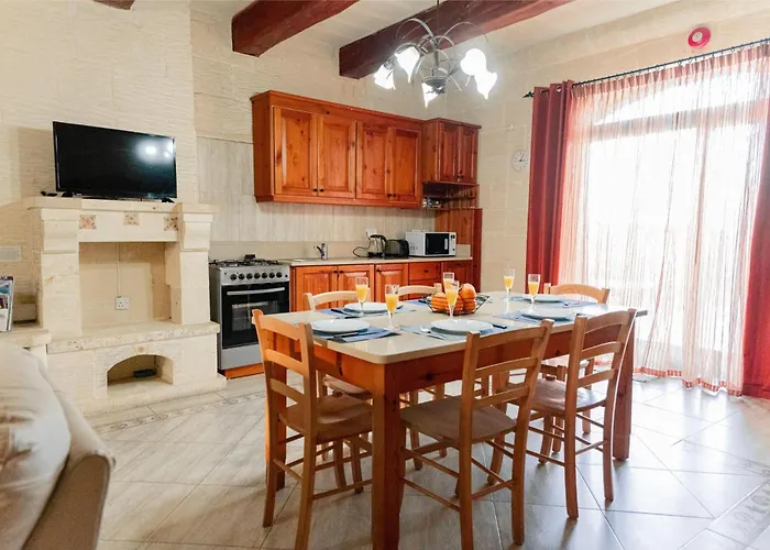 Vilă Savona Sleeps 7 With Private Pool Xagħra